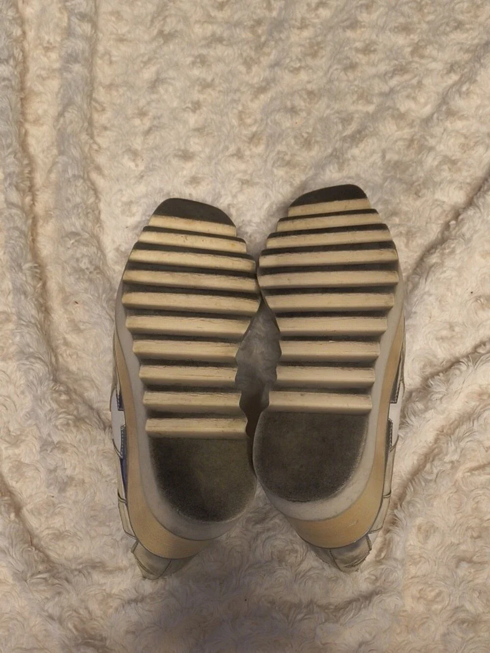 Stella McCartney Metallic Silver Platform Sneakers with White Star Appliqué